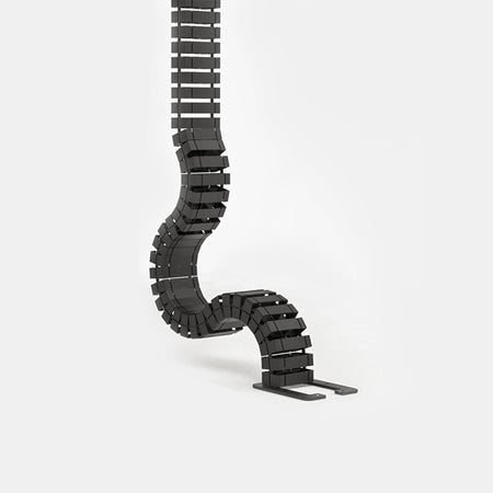 CABLE MANAGEMENT SPINE